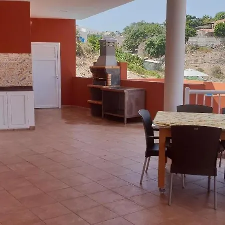 Rustica Gran Canaria * Salobre (Gran Canaria)